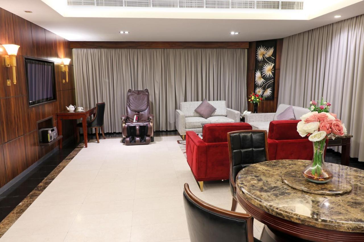Orans Suites 4 Jeddah Ngoại thất bức ảnh
