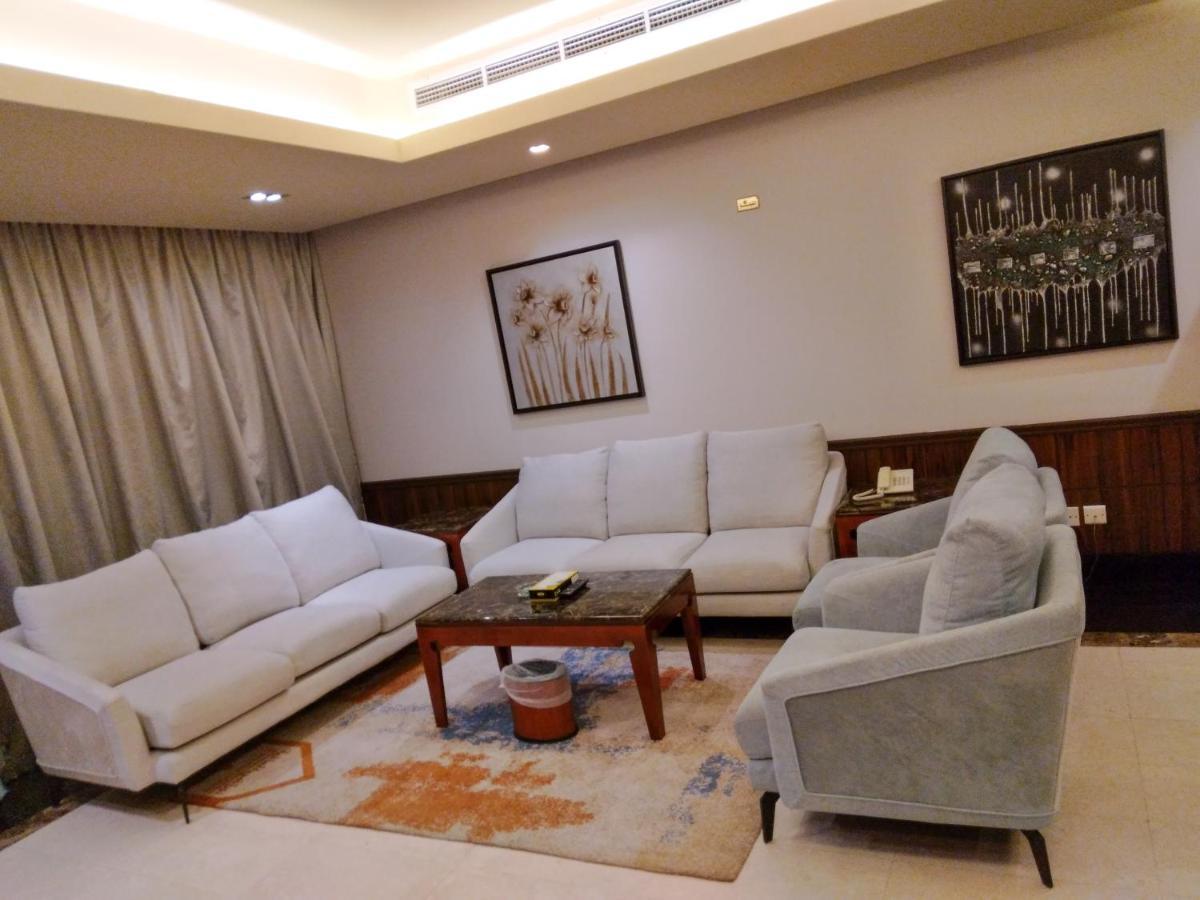 Orans Suites 4 Jeddah Ngoại thất bức ảnh